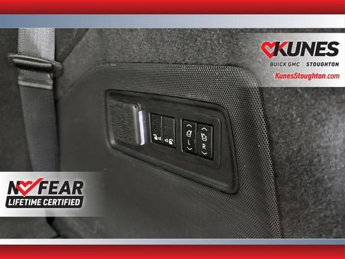 Used 2021 Cadillac Escalade Sport Platinum image 51