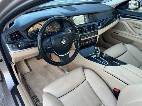 Used 2011 BMW 535i xDrive Sedan image 17
