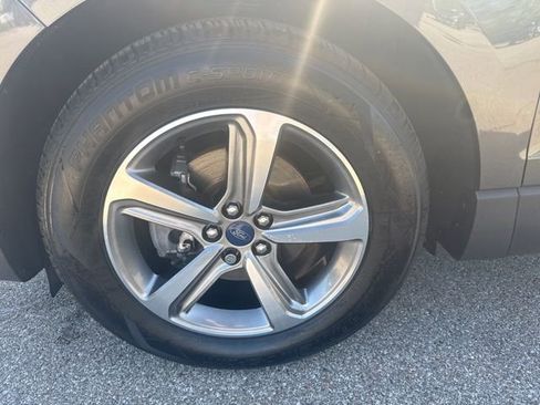 Used 2020 Ford Edge SEL w/ Convenience Package FWD image 8