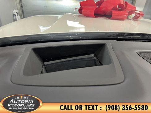 Used 2019 BMW X5 xDrive50i w/ M Sport Package image 46