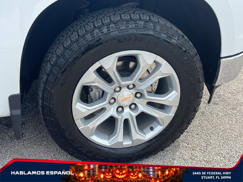 Used 2025 Chevrolet Silverado 1500 LTZ AWD/4WD image 21
