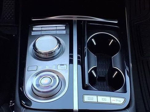 Used 2024 Genesis G80 2.5T image 15