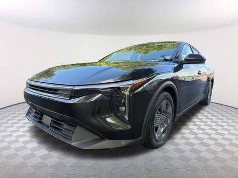 Used 2025 Kia K4 FWD image 1