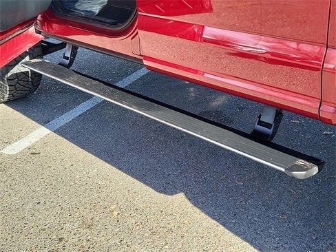 Used 2019 Ford F150 Platinum w/ Equipment Group 701A Luxury image 34