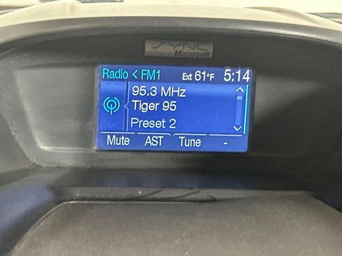 Used 2013 Ford Escape SE image 29