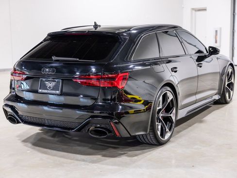 Used 2024 Audi RS 6 performance AWD/4WD image 9