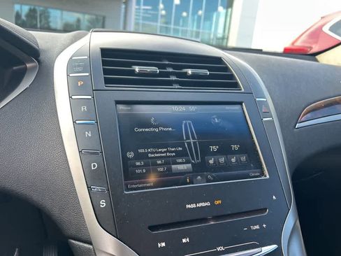 Used 2014 Lincoln MKZ AWD w/ Equipment Group 102A Reserve image 17