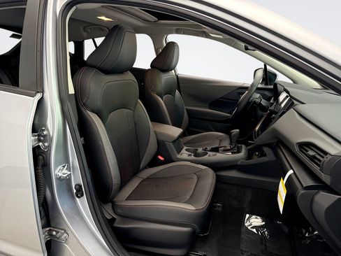 Used 2025 Subaru Crosstrek 2.5i Limited AWD/4WD image 16