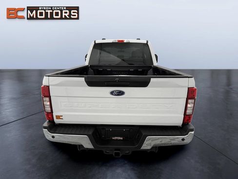 Used 2022 Ford F350 XLT w/ XLT Value Package AWD/4WD image 5
