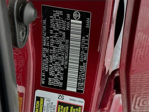 Used 2018 Toyota Camry XLE image 31