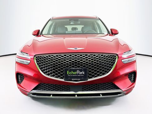 Used 2025 Genesis GV70 2.5T AWD/4WD image 2
