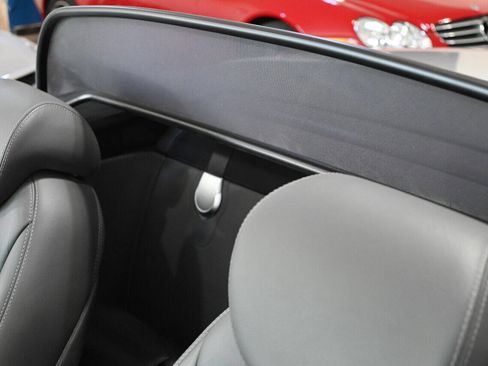 Used 2004 Mercedes-Benz SL 500 image 15