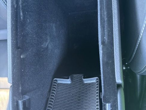 Used 2024 Cadillac XT4 Premium Luxury FWD image 40