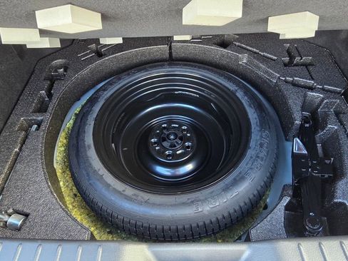 New 2026 MAZDA MAZDA3 Carbon image 29