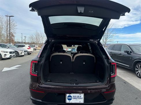 New 2025 Volvo EX90 Ultra image 27