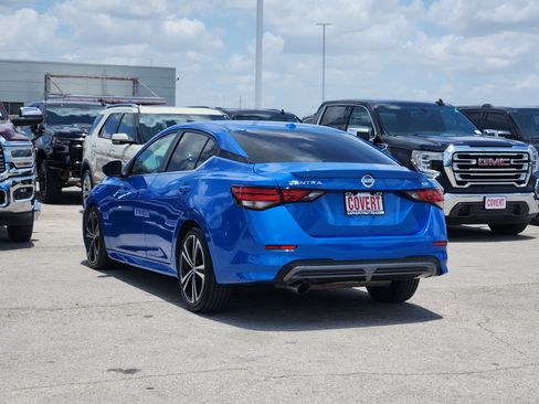 Used 2020 Nissan Sentra SR w/ Premium Package FWD image 5