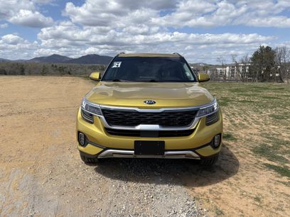 Used 2021 Kia Seltos SX w/ SX Sunroof Package