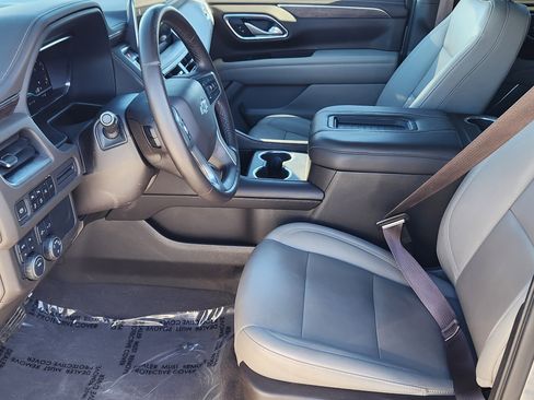 Used 2022 Chevrolet Tahoe Z71 image 16