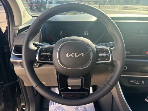 New 2026 Kia Carnival LXS image 31