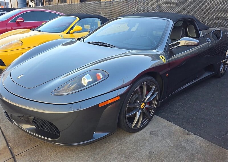 Used 2006 Ferrari F430 Spider RWD image 3