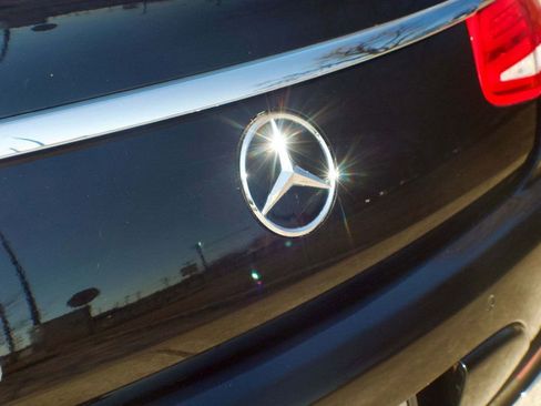 Used 2017 Mercedes-Benz S 550 Cabriolet image 17