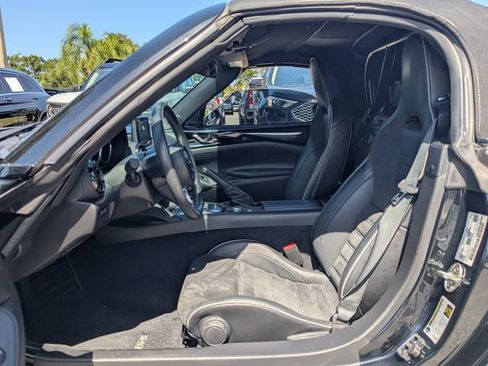 Used 2023 MAZDA MX-5 Miata Club w/ Brembo/BBS Recaro Package RWD image 19