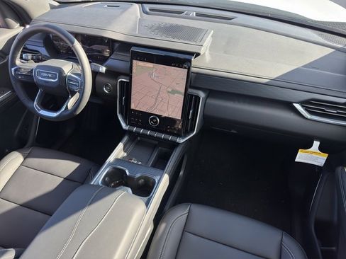 New 2026 GMC Acadia Elevation image 20