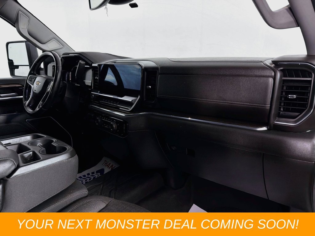 Used 2024 Chevrolet Silverado 3500 LT w/ True North Edition AWD/4WD image 31