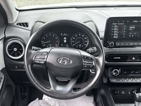 Certified 2023 Hyundai Kona SEL w/ Convenience Package AWD/4WD image 12