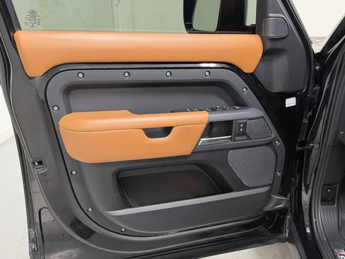 Used 2020 Land Rover Defender 110 X AWD/4WD image 19