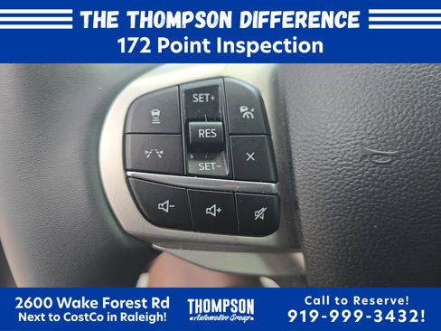 Used 2025 Ford Explorer Active RWD image 16