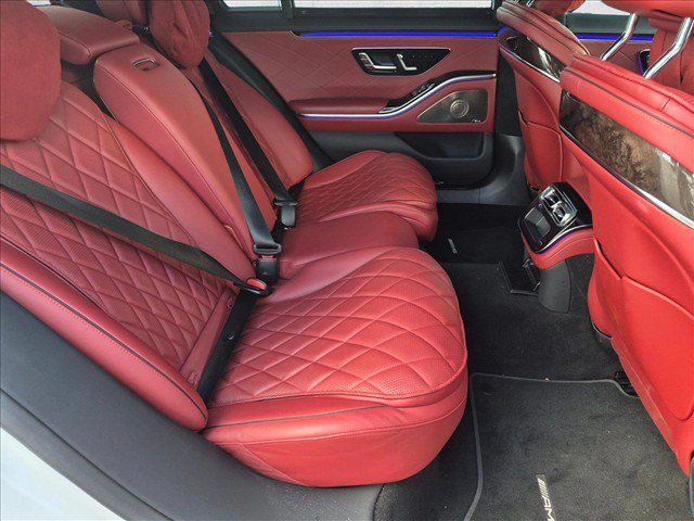 Used 2024 Mercedes-Benz S 580 4MATIC Sedan image 20