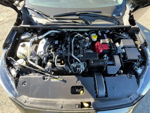 Used 2025 Nissan Sentra S image 30