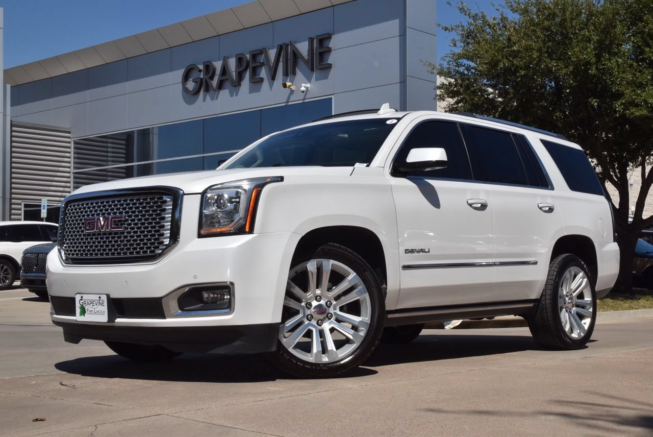 Used 2017 GMC Yukon Denali w/ Open Road Package AWD/4WD image 2