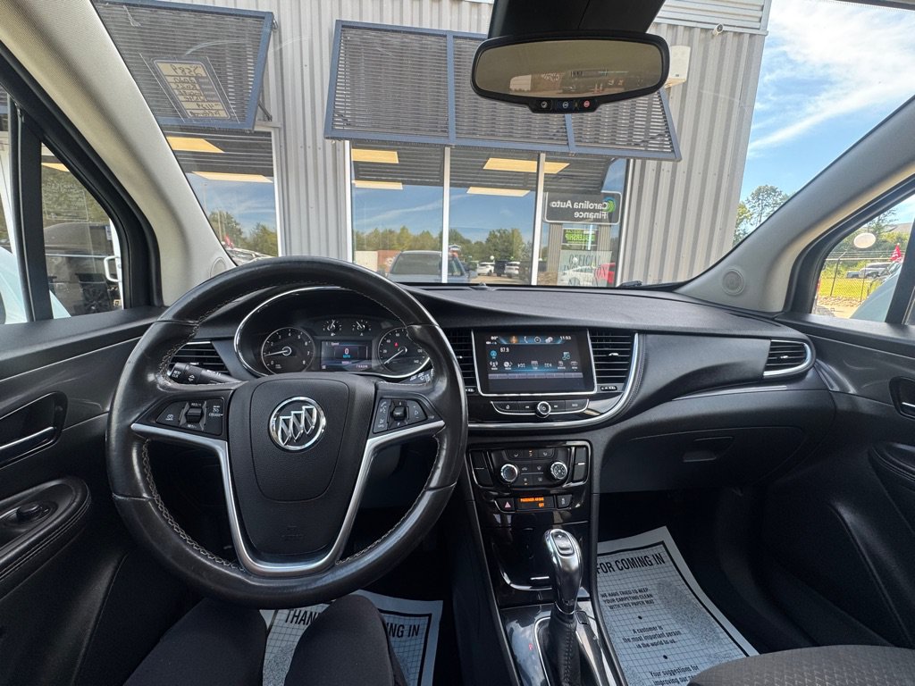 Used 2020 Buick Encore Preferred FWD image 7