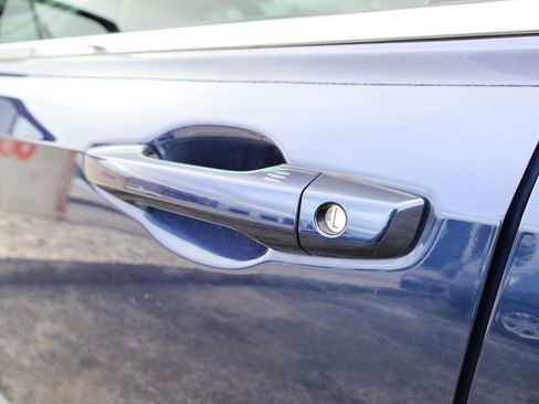 Used 2021 Honda CR-V EX image 19