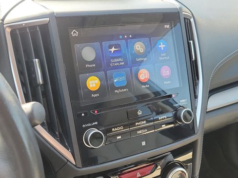 Used 2021 Subaru Forester Limited image 24