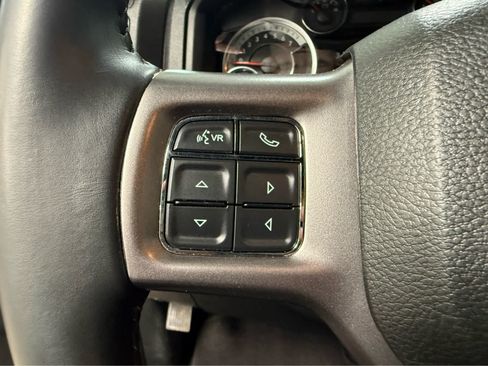 Used 2022 RAM 1500 Classic Warlock AWD/4WD image 18