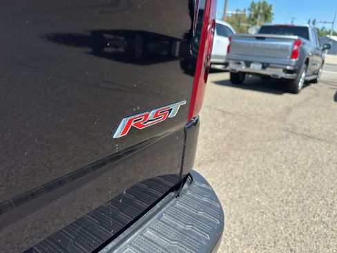 Used 2022 Chevrolet Silverado 1500 RST AWD/4WD image 11