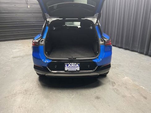 Used 2024 Chevrolet Equinox EV LT image 7