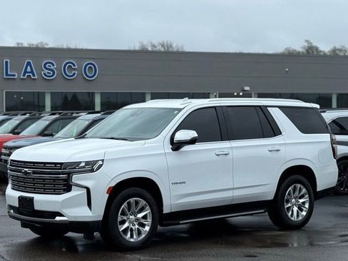 Used 2024 Chevrolet Tahoe Premier AWD/4WD image 32