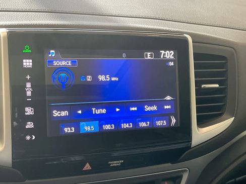 Used 2016 Honda Pilot EX-L image 16
