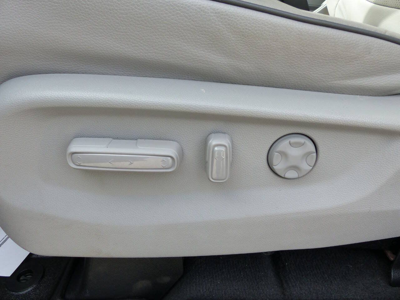 Used 2023 Honda Odyssey Elite image 24