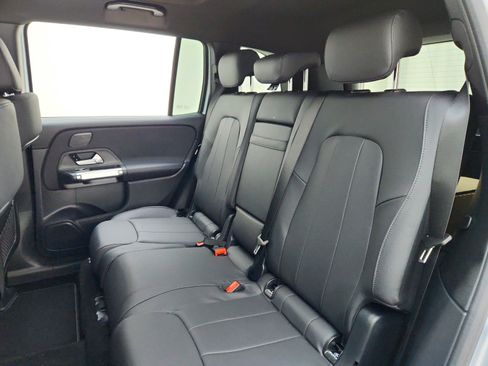 New 2026 Mercedes-Benz GLB 250 image 18