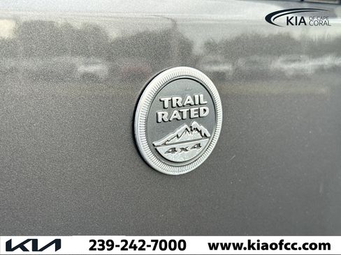 Used 2017 Jeep Wrangler Unlimited Sport w/ Quick Order Package 24S image 11