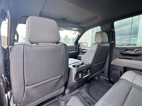 Used 2025 Chevrolet Silverado 1500 ZR2 w/ Technology Package image 20