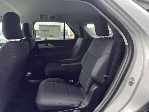 New 2026 Ford Explorer Active AWD/4WD image 32