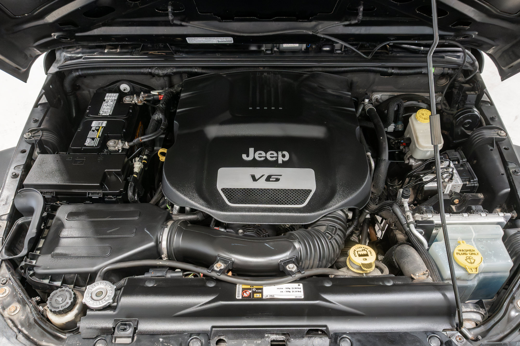 Used 2014 Jeep Wrangler Sport w/ Quick Order Package 23S AWD/4WD image 3