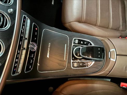 Used 2019 Mercedes-Benz E 63 AMG S image 23