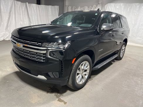 Used 2024 Chevrolet Tahoe Premier image 3
